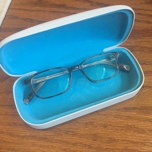 Gray Warby Parker Wilkie glasses